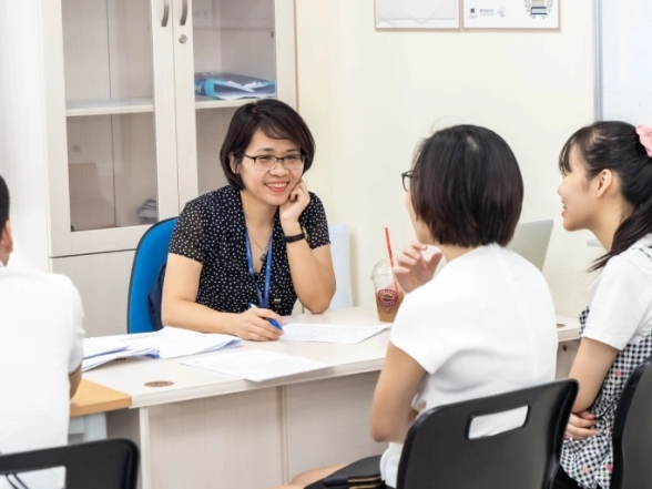 Tuyển dụng: Nhân viên tư vấn du học – Hạn nộp hồ sơ: 10/12/2025