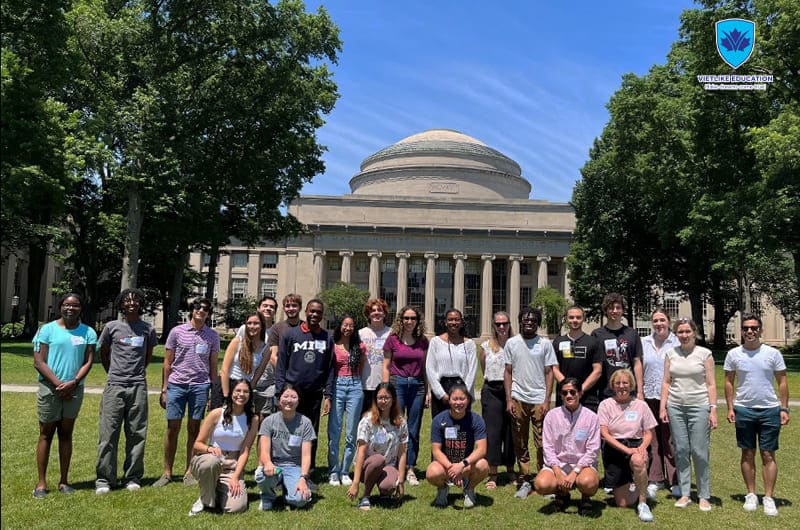 Viện Công nghệ Massachusetts là trường Đại học hàng đầu khi du học Mỹ về ngành này